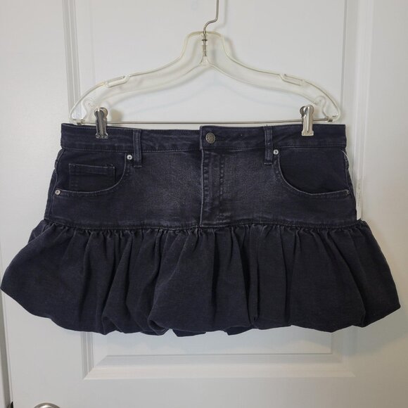 Madden NYC Women’s Denim Bubble Miniskirt Size Large Black Wash Lined NWT - Picture 1 of 5